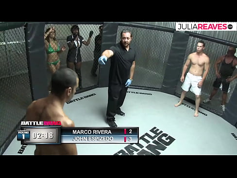 ❤️ I-Ultimate Fighter ijola intombazane enenombolo ngemva nje kokulwa eringini ❤️ kithi ❤